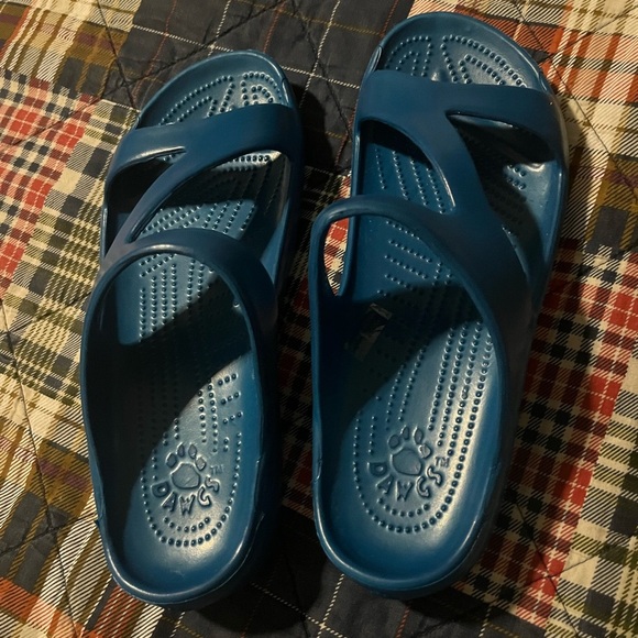 Dawgs Z- Sandals Blue - Picture 6 of 11